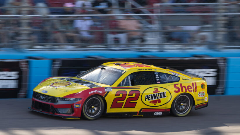 Joey Logano (#22) on track at Phoenix 2025.
