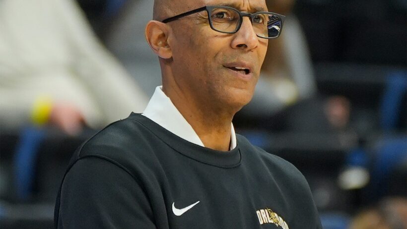 UCF coach Johnny Dawkins.