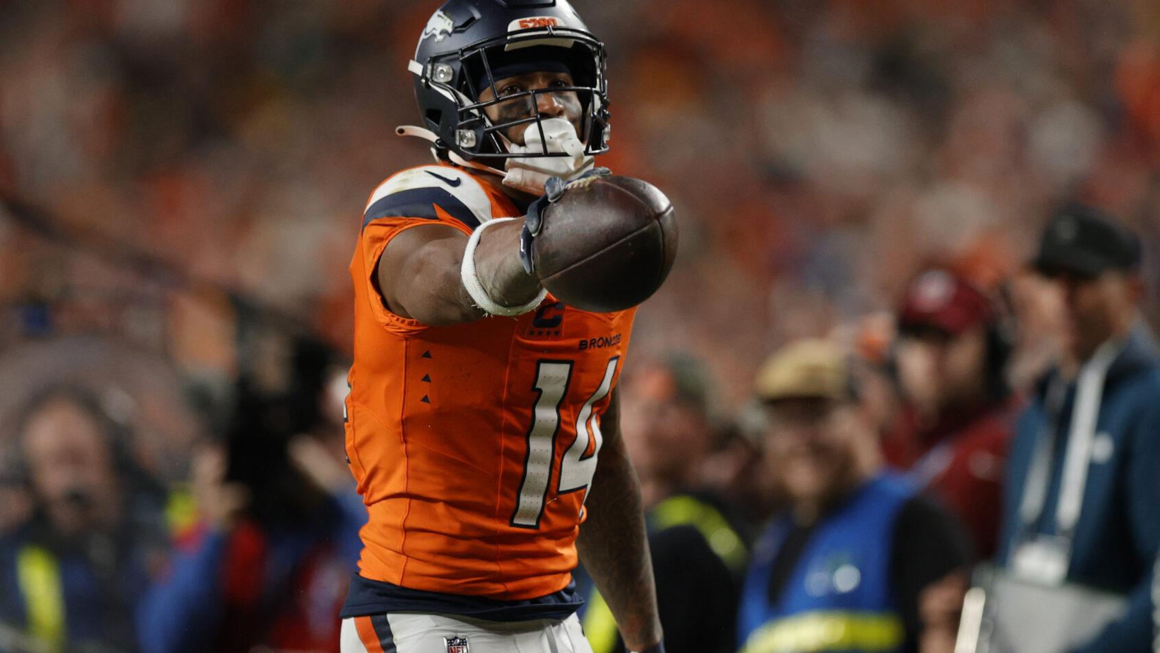 Courtland Sutton celebrates a first down catch against the Packers.