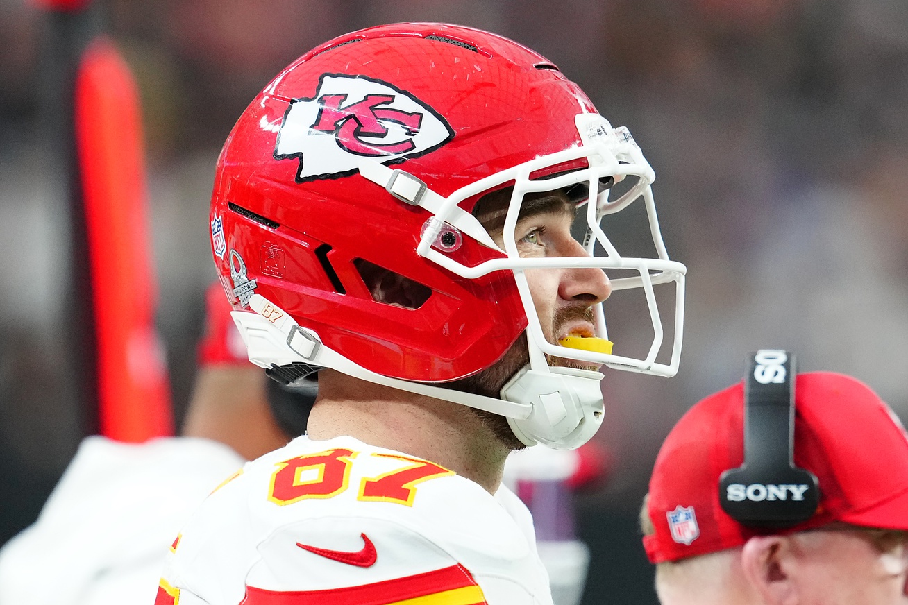 NFL: Kansas City Chiefs at Las Vegas Raiders
