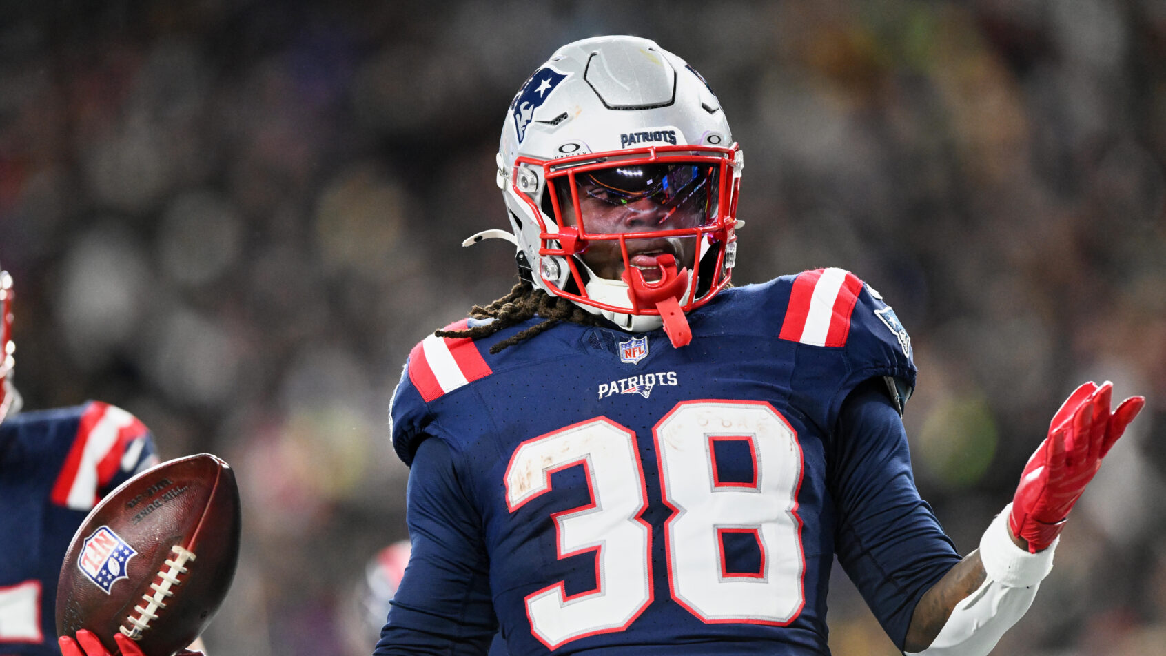 Rhamondre Stevenson TD celebration