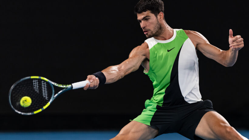 Carlos Alcaraz forehand