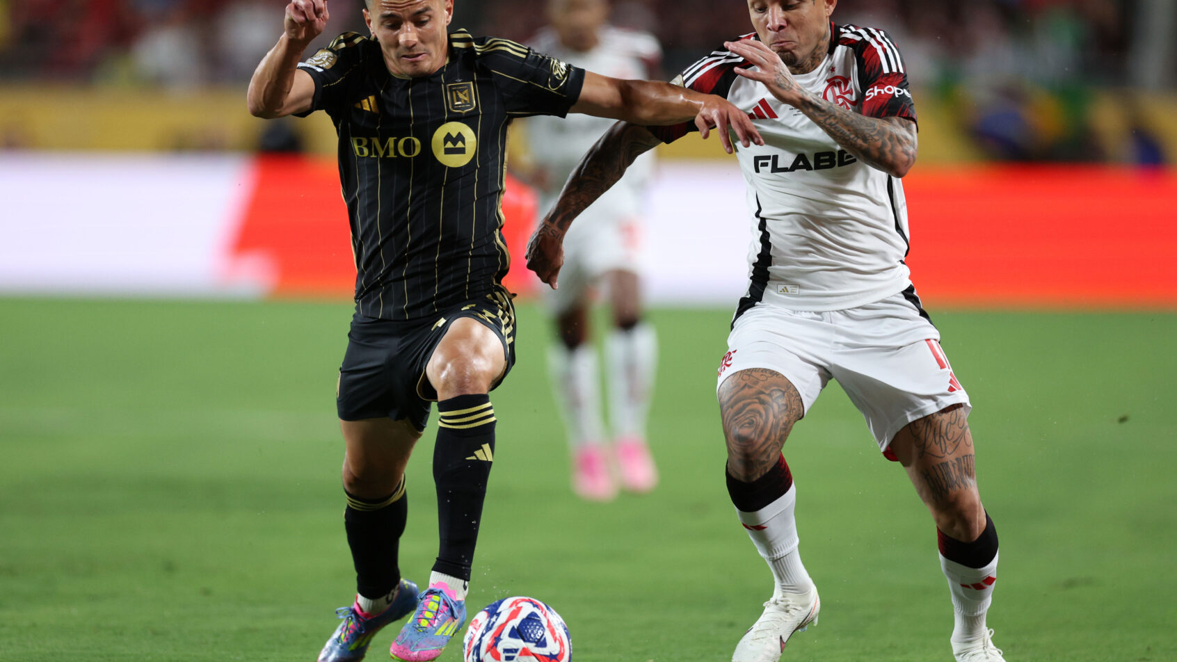 EVERTON-CEBOLINHA-ATACANTE-DO-FLAMENGO-EM-PARTIDA-CONTRA-O-LOS-ANGELES-FC-NO-MUNDIAL-DE-CLUBES-DA-FIFA