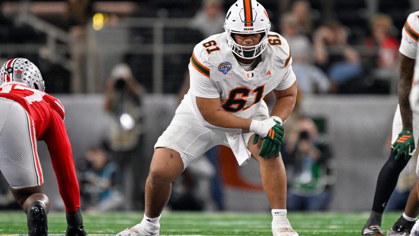 Francis Mauigoa in stance