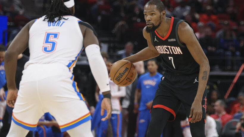 Kevin Durant sizes up Lu Dort