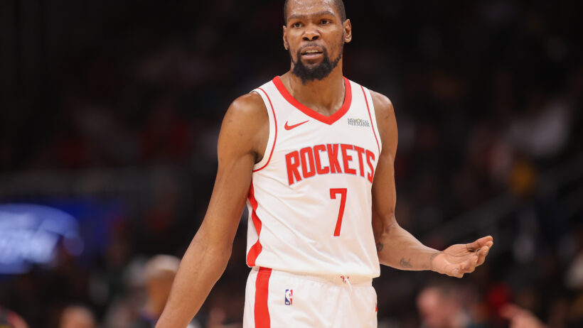 Kevin Durant is expected to return to the lineup tonight.