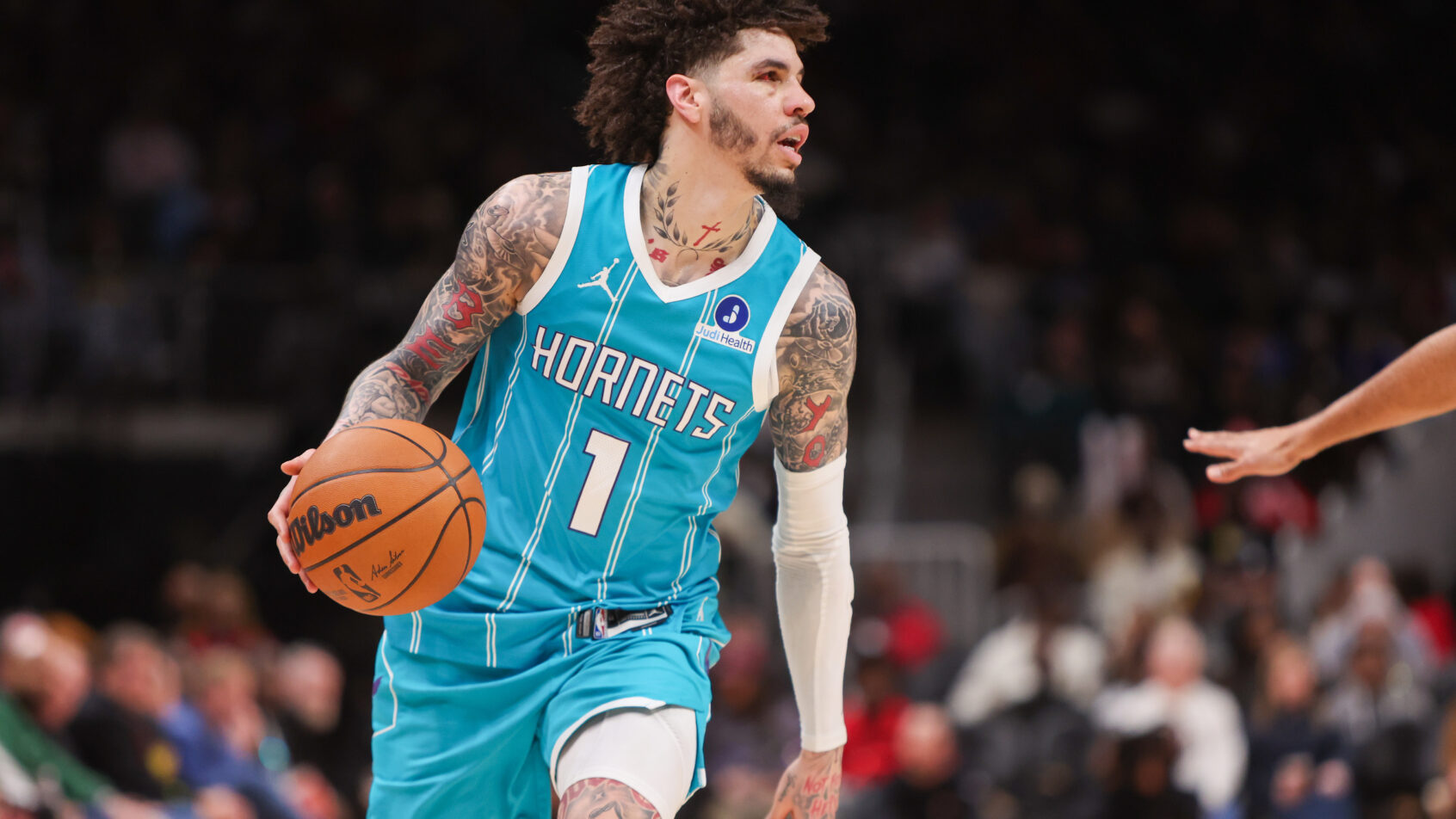 LaMelo Ball leads the Hornets.