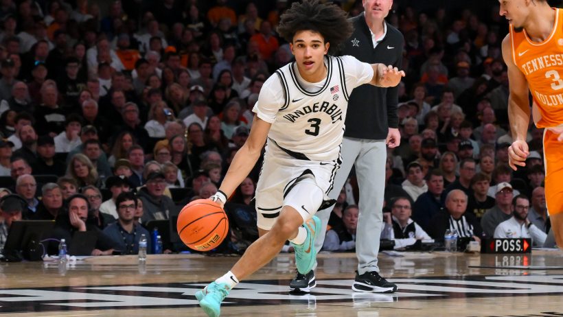 Tyler Tanner drives to the hoop versus Tennessee.