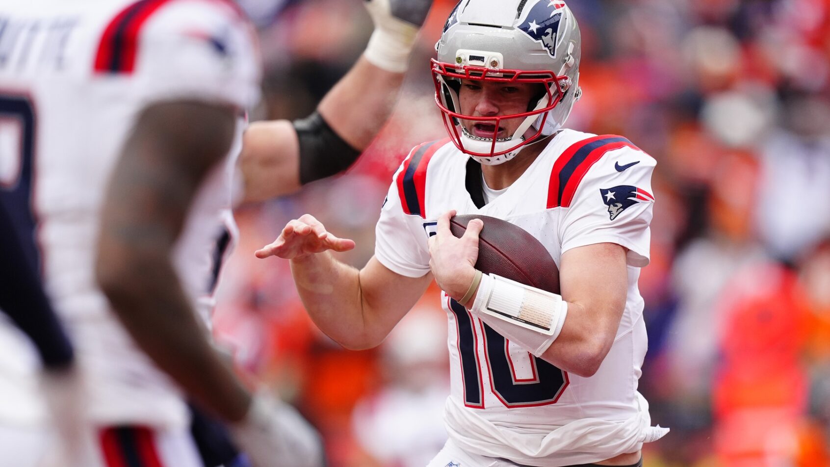 Drake Maye. Best live betting app for Super Bowl