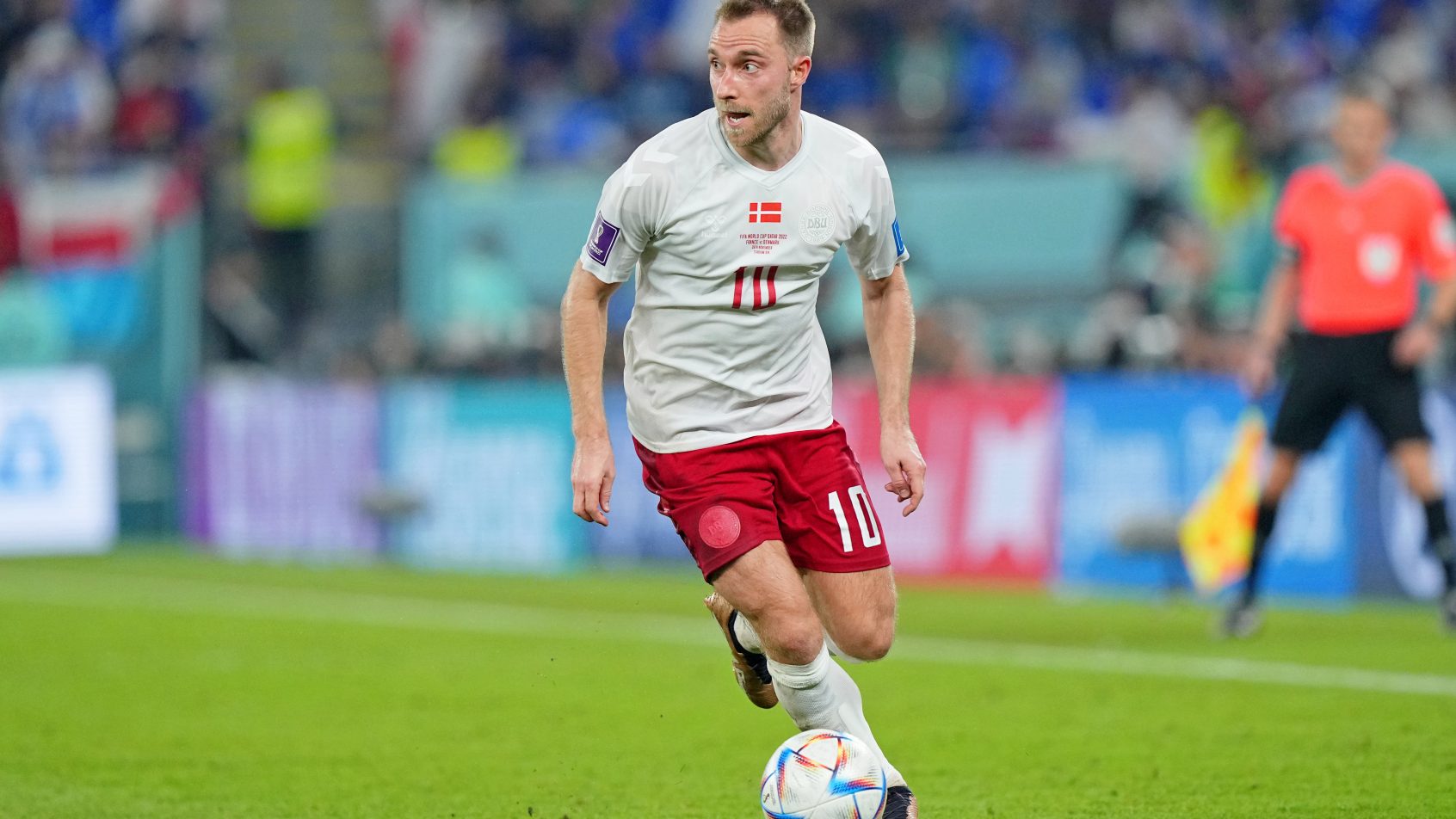 CHRISTIAN-ERIKSEN-MEIO-CAMPISTA-DINAMARCA-COPA-DO-MUNDO-2022