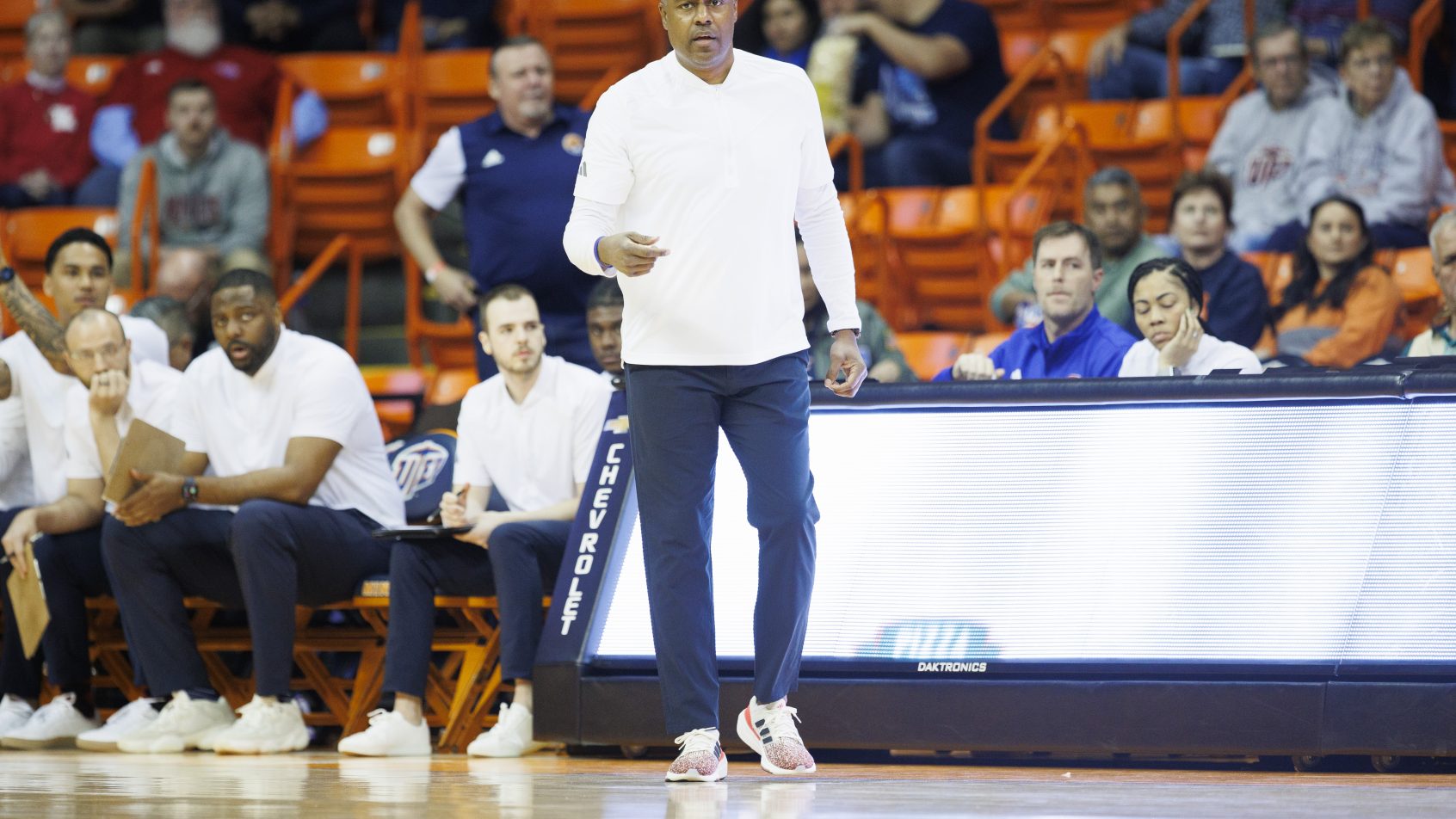 Louisiana Tech head coach Talvin Hester looks on in a game versus UTEP.