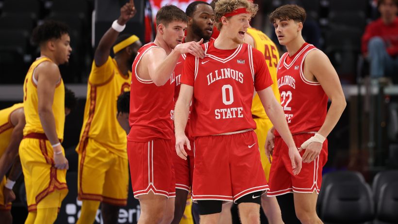 Illinois State celebrates a bucket versus USC.