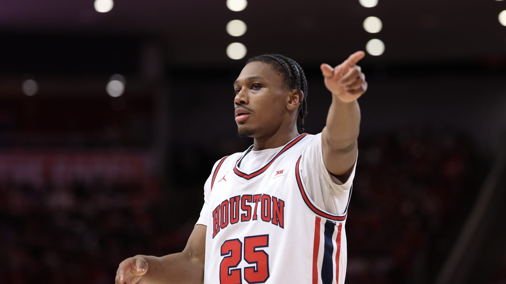 Houston tries to spoil OK State's Senior Day on Saturday.