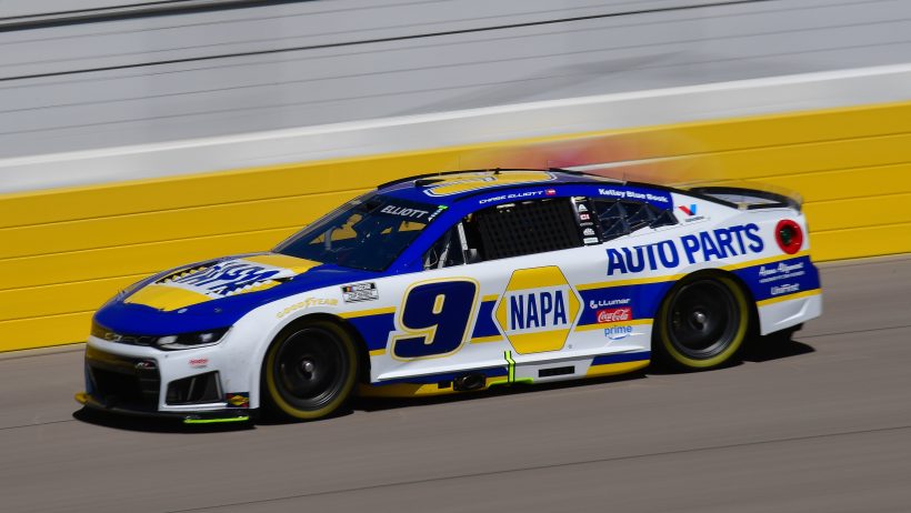 Chase Elliott on-track during practice at Las Vegas (2026).