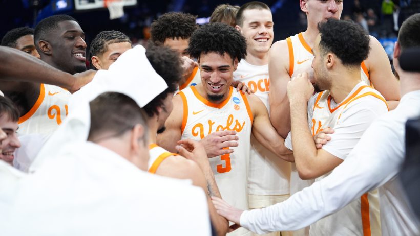 Tennessee celebrates its victory over Miami (OH) in the 1st Round of the NCAA Tournament.