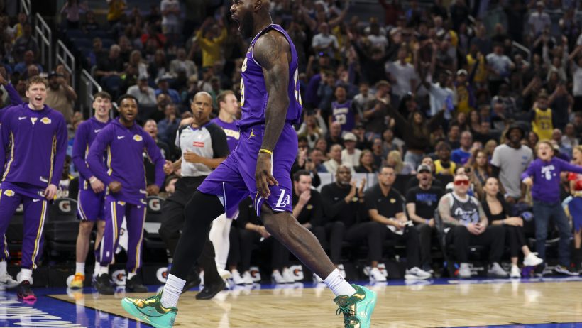 LeBron James has a favorable prop market tonight.