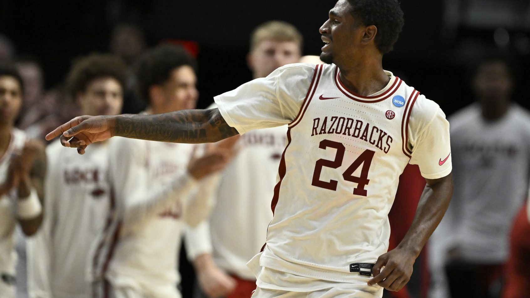 Billy Richmond celebrates a bucket versus High Points in Arkansas' 2nd round March Madness win.