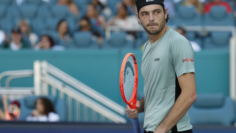 Taylor Fritz is in the 4th round of the Miami Open.