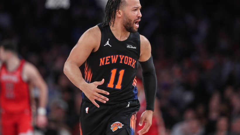 Jalen Brunson celebrates following a bucket versus the Pelicans.