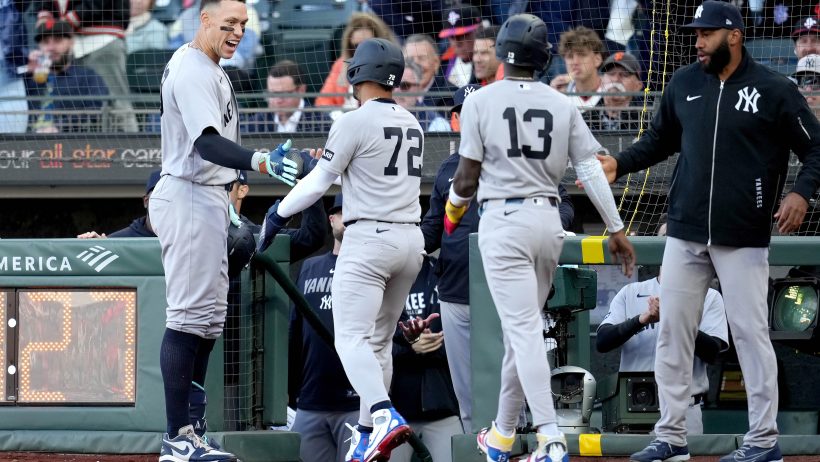 Aaron Judge celebrates with teammates