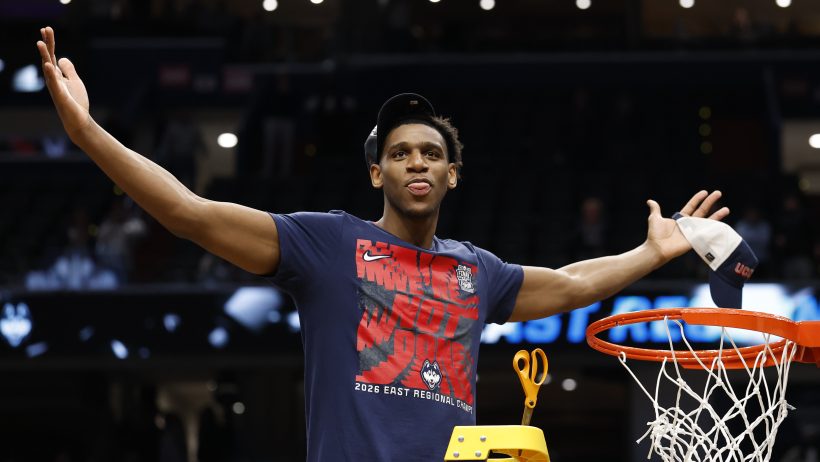 Tarris Reed Jr net cutting