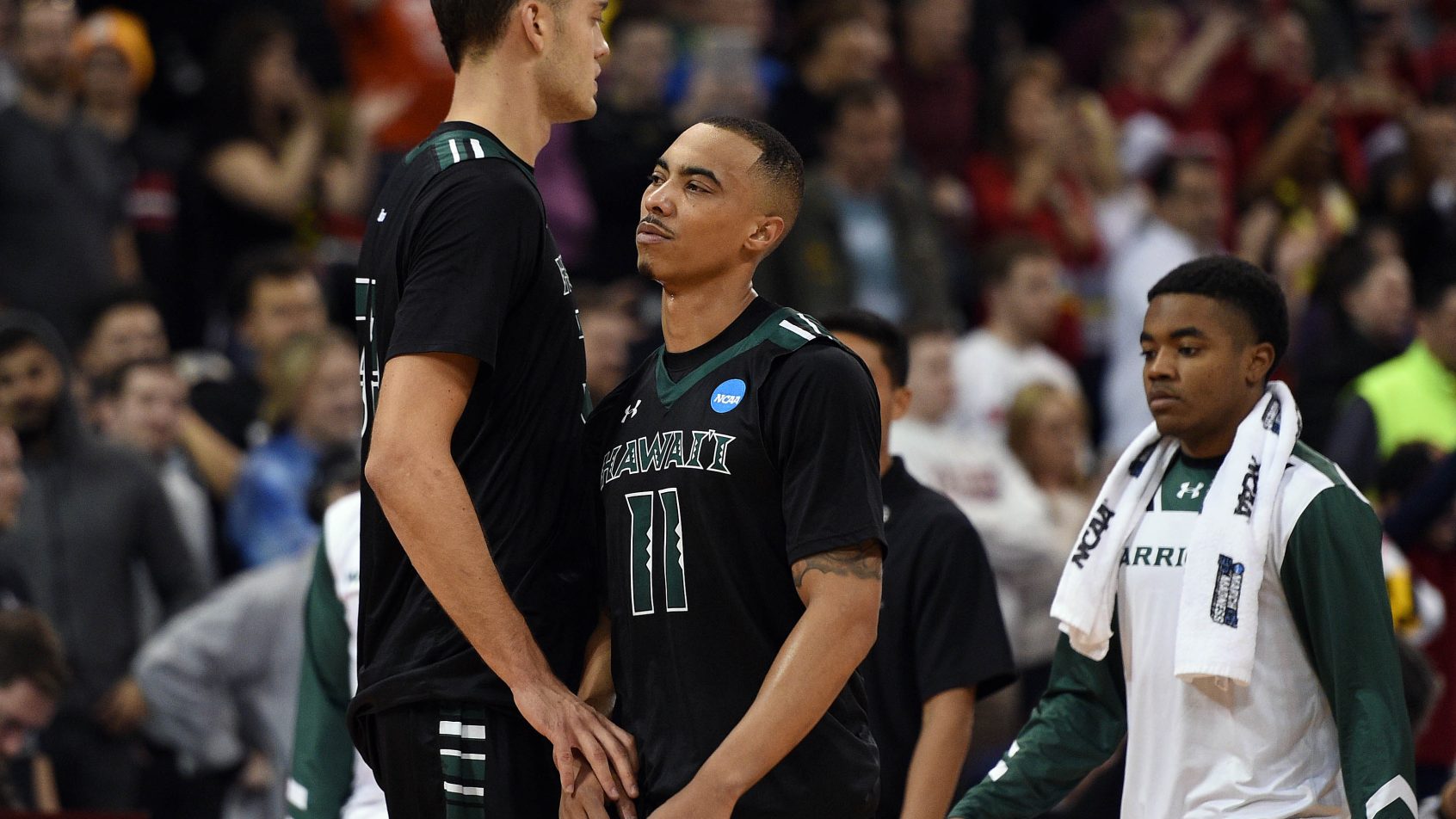 Hawaii is a heavy favorite tonight vs UC Riverside.