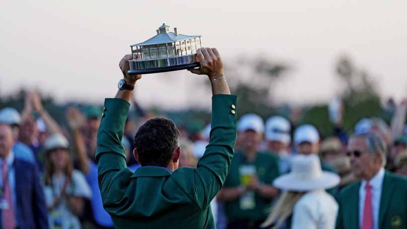 Masters Betting Guide. Rory McIlroy Holding trophy.