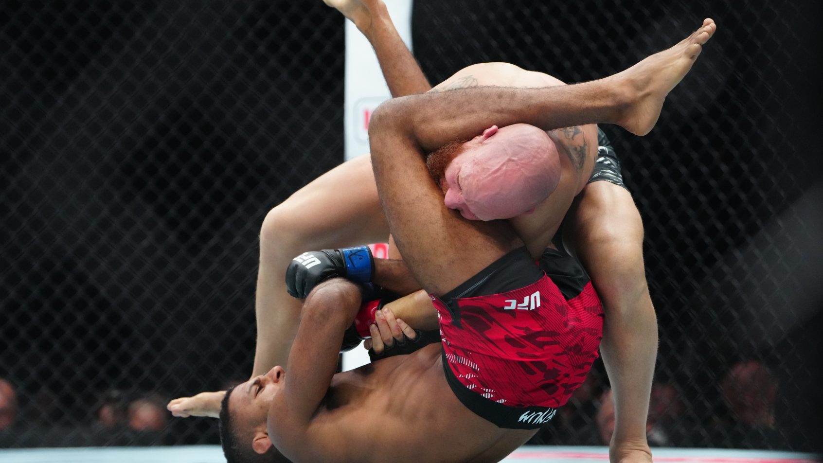 YOUSSEF-ZALAL-ENFRENTA-JOSH-EMMETT-UFC-320