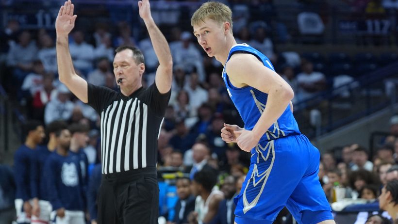 Josh Dix running back after 3-pointer
