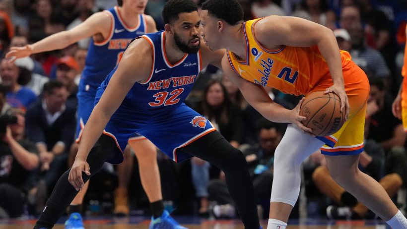 Karl-Anthony Towns plays defense