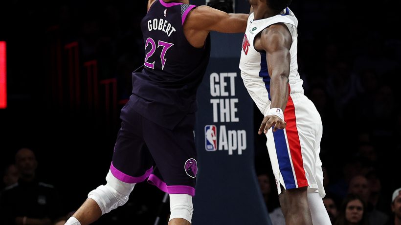 Rudy Gobert tries to score