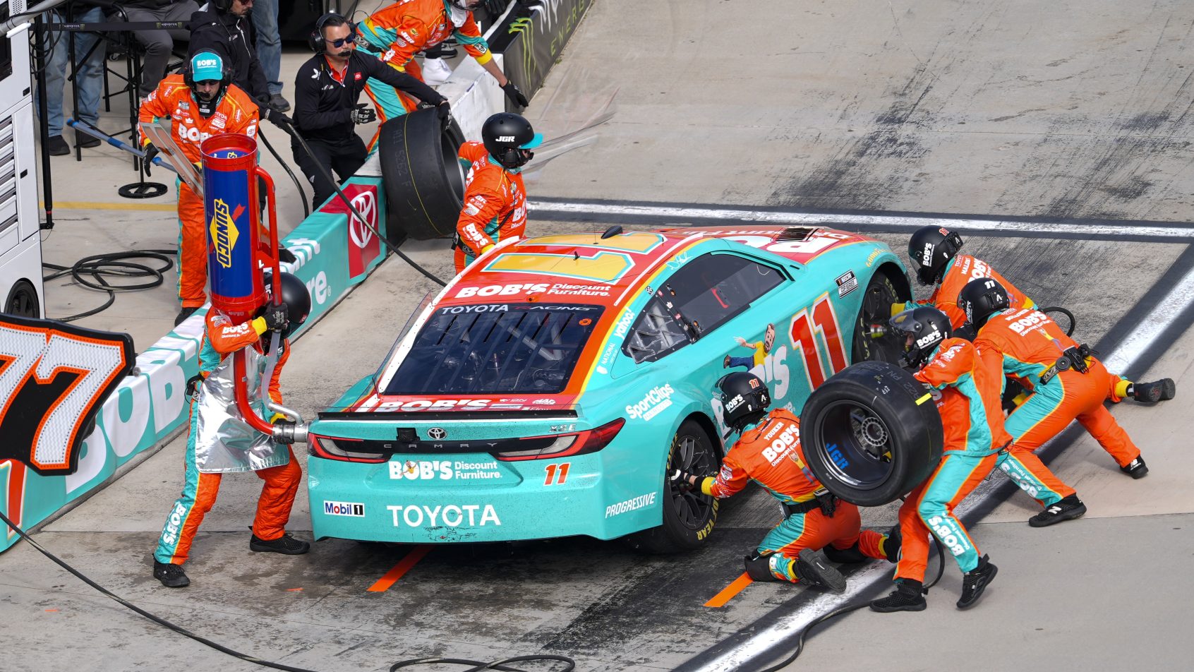 Denny Hamlin pits at Martinsville (2026).