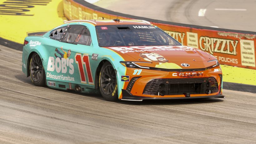 Denny Hamlin (11) on-track at Kansas Motor Speedway (2026).