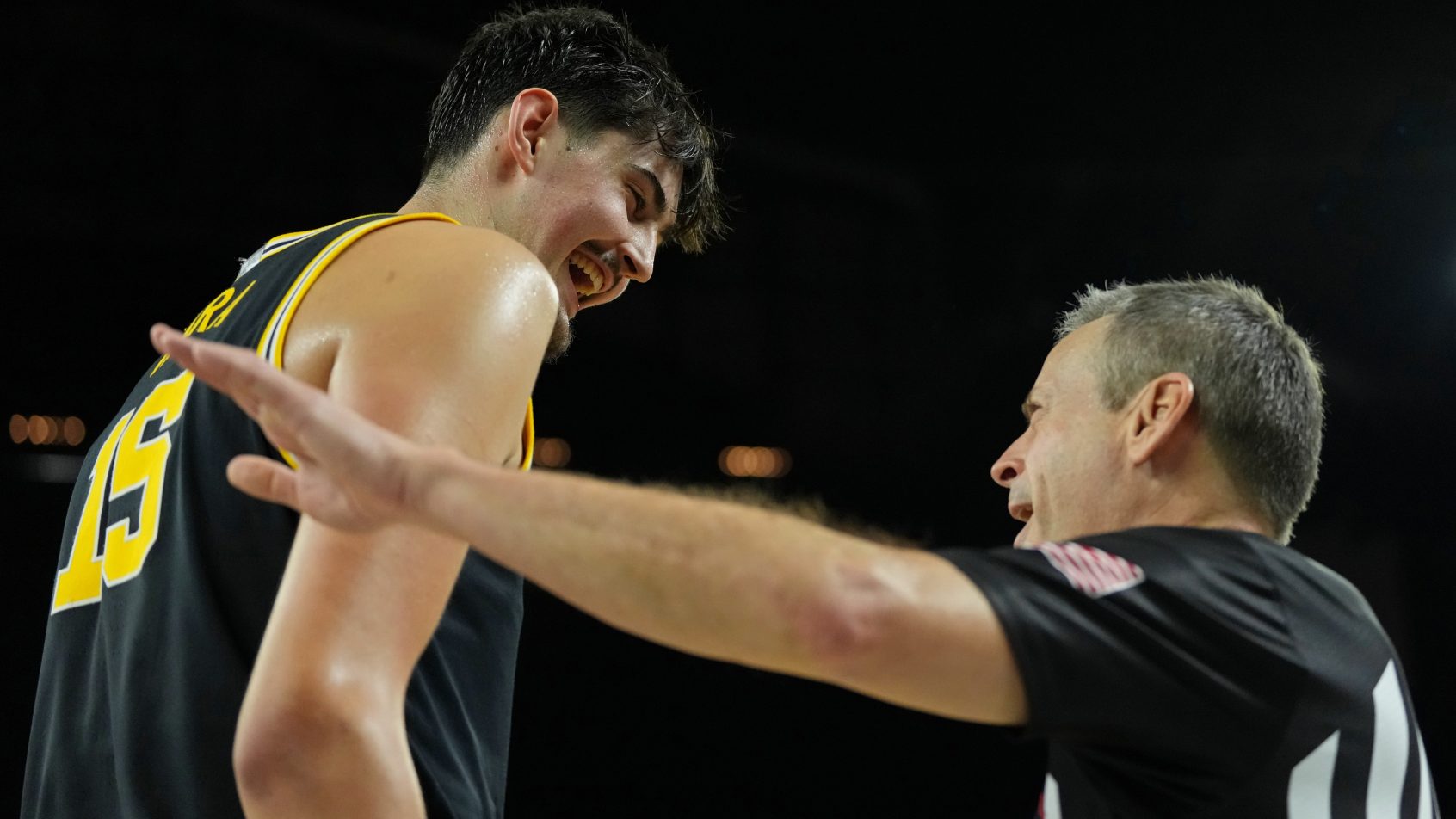 Aday Mara could be the biggest beneficiary of a Yaxel Lendeborg injury tonight against UConn.