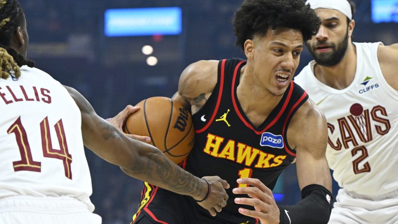 Jalen Johnson drives to the hoop versus the Cavaliers.