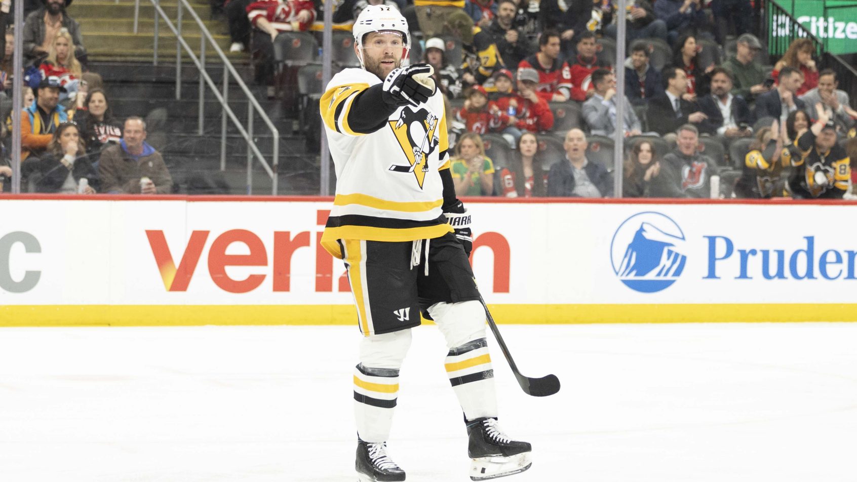 Bryan Rust celebrates a goal versus the Devils.