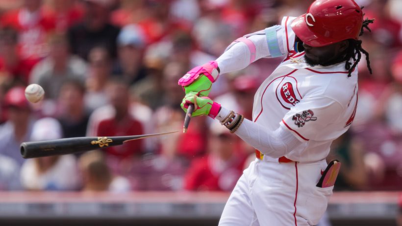 Elly De La Cruz swing