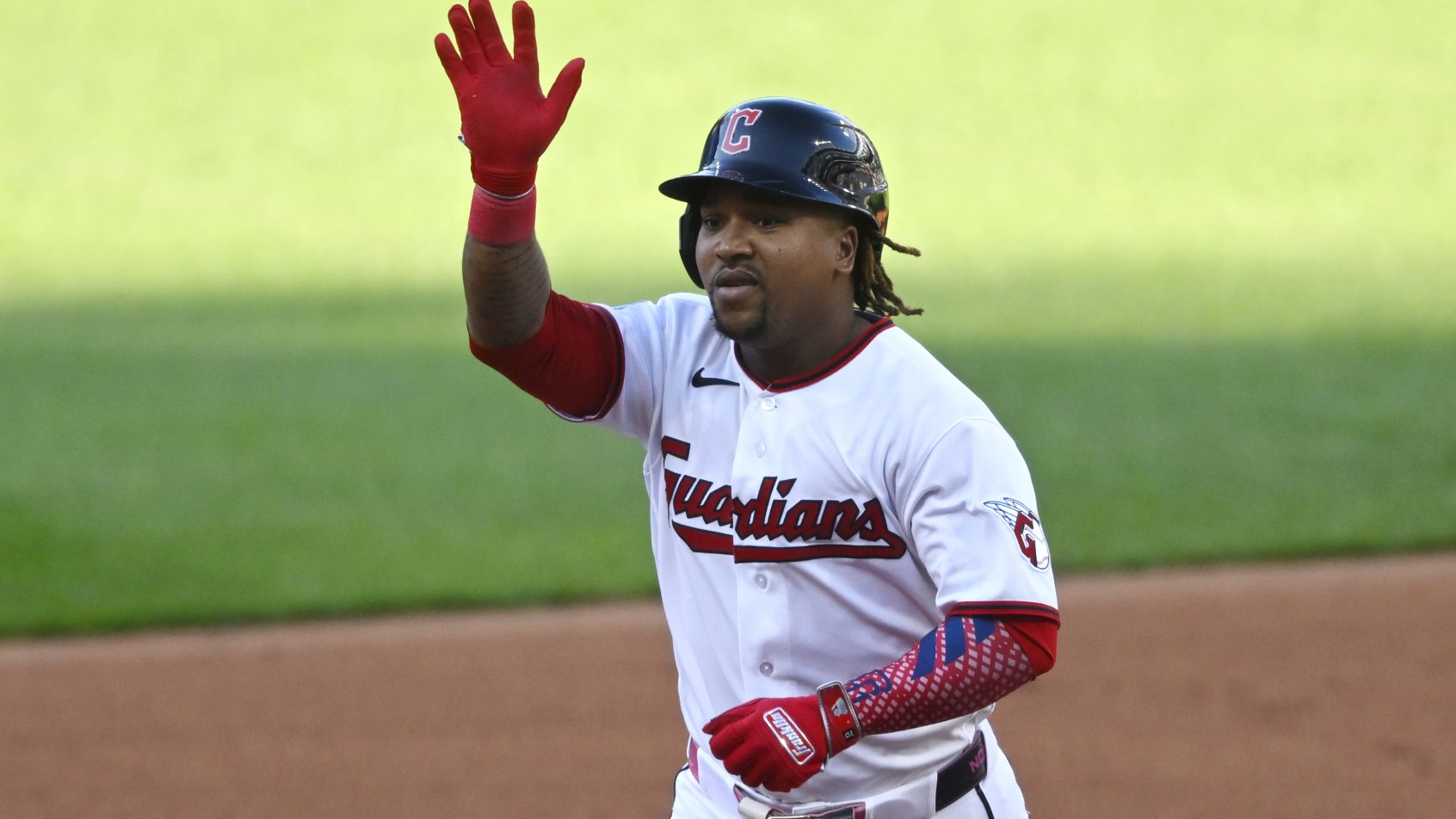 Jose Ramirez leads the Guardians against the slumping Astros.