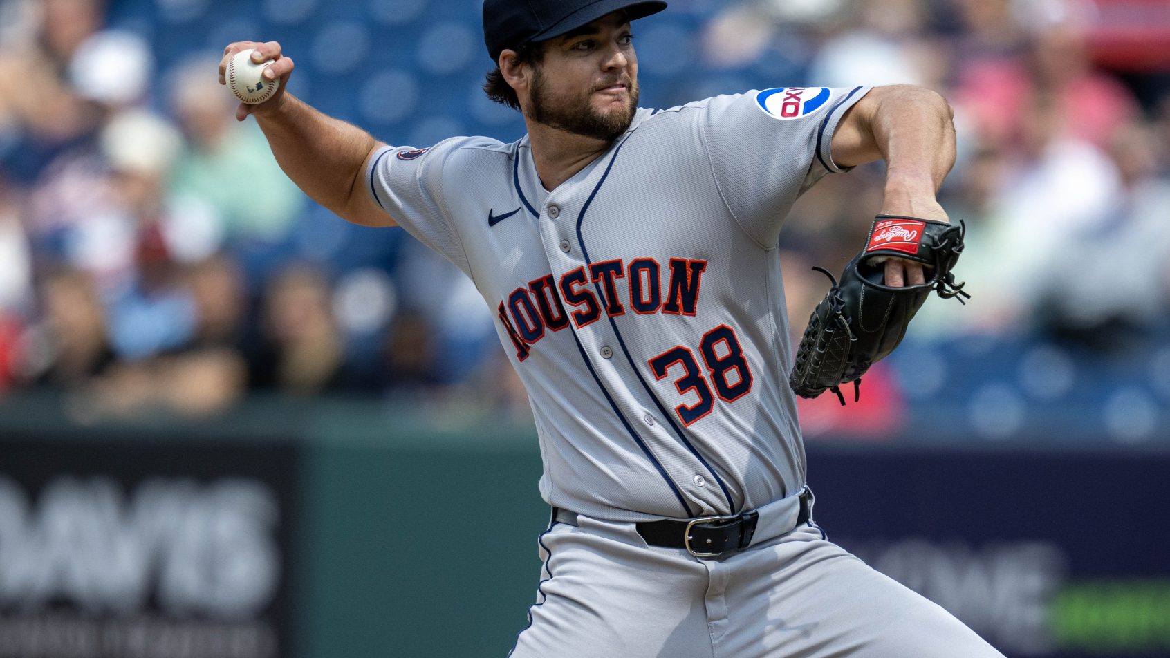 Peter Lambert pitching