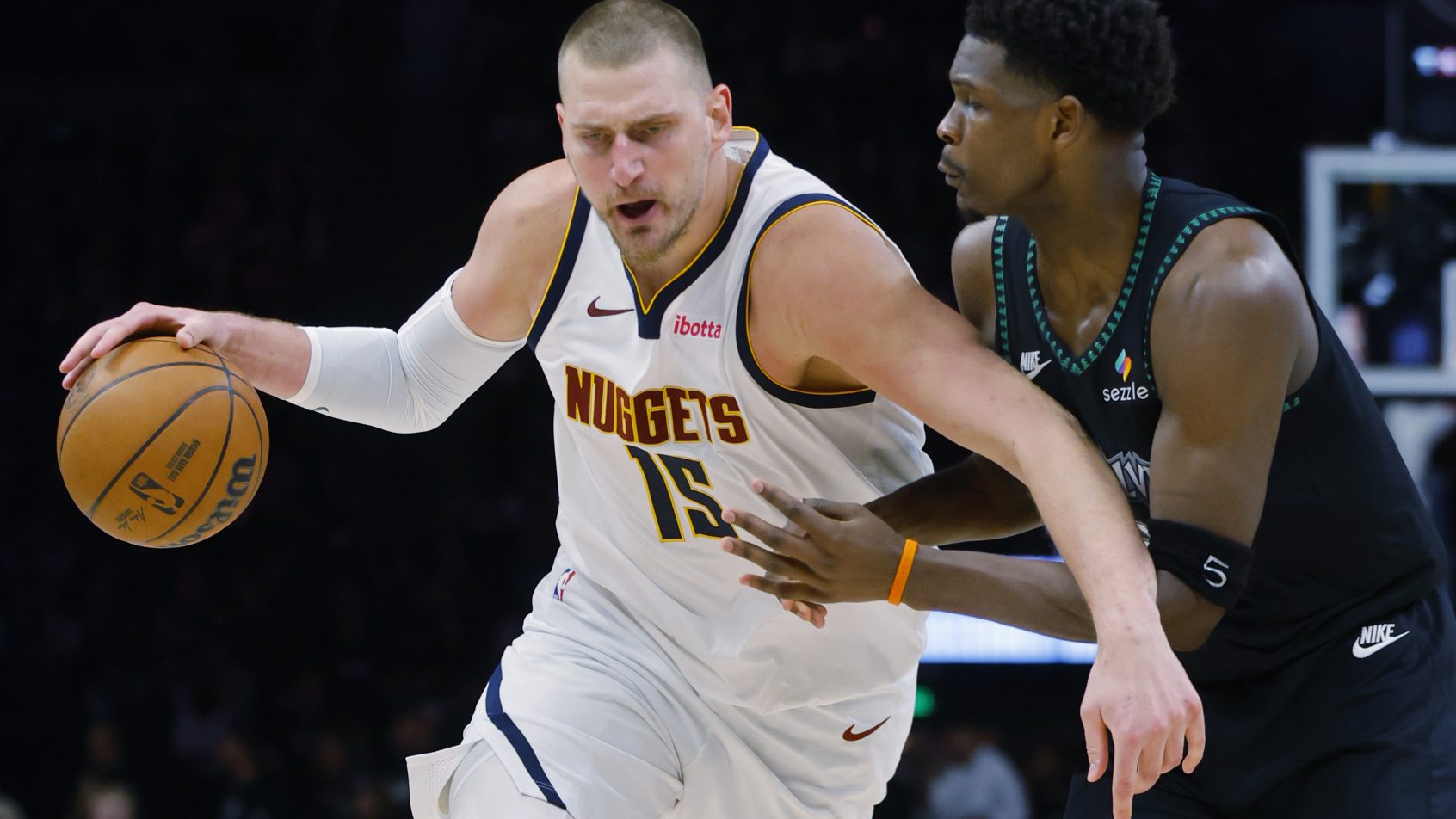 Anthony Edwards guards Nikola Jokic in Game 3 of their 1st Round series.