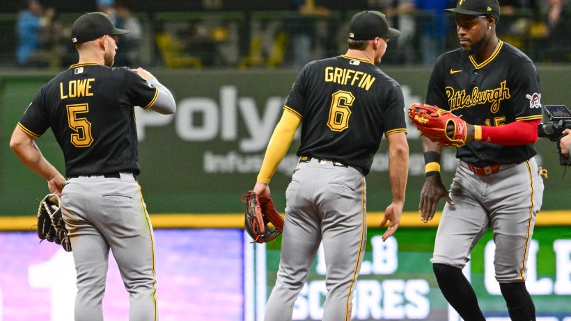 The Pirates start a 4-game series against the Cardinals tonight.