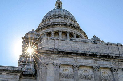 Syndication: The Providence Journal