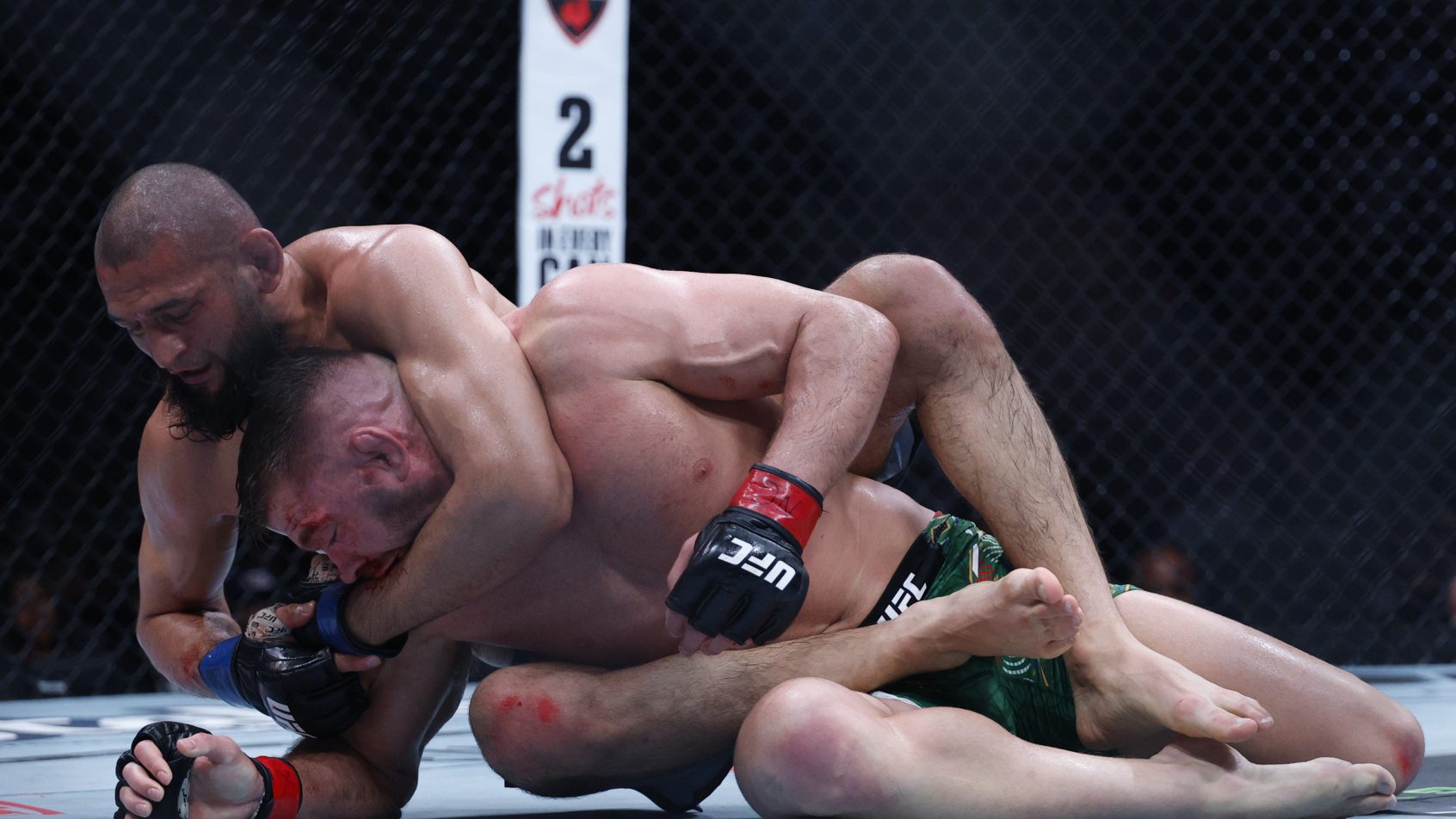 KHAMZAT-CHIMAEV-LUTA-CONTRA-DRICUS-DU-PLESSIS-MURPHY-UFC-319