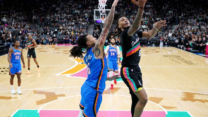 San Antonio Spurs guard Stephon Castle drives against Oklahoma City Thunder forward Jaylin Williams