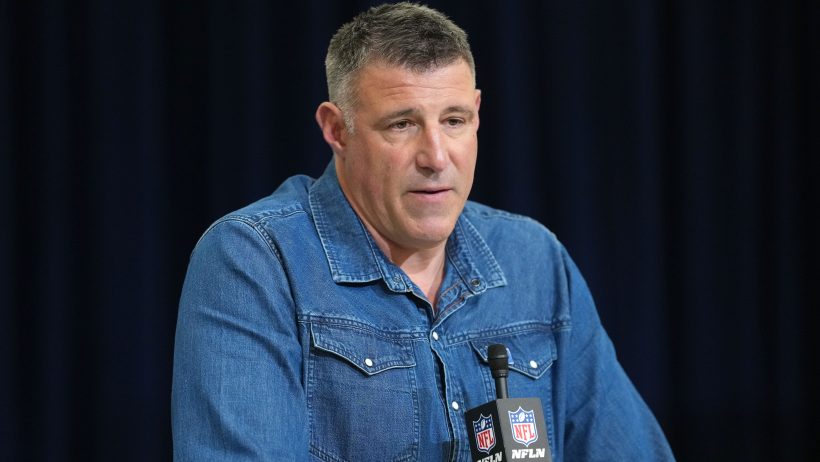 New England Patriots coach Mike Vrabel speaks during the NFL Scouting Combine