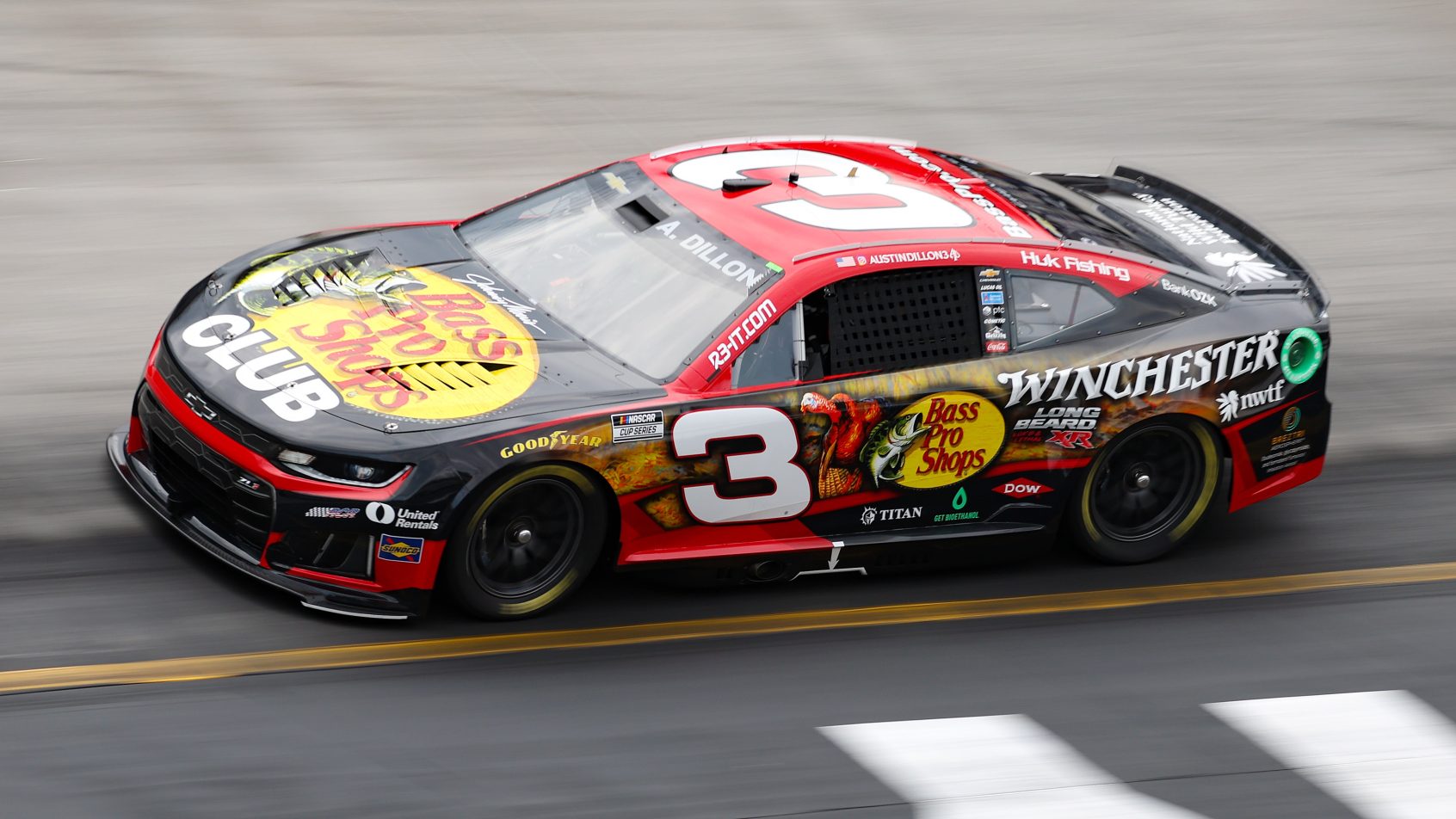 Austin Dillon on-track at Bristol Motor Speedway (2026).
