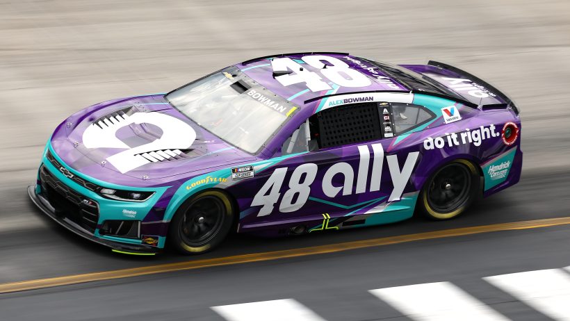 Alex Bowman on-track at Bristol Motor Speedway (2026).
