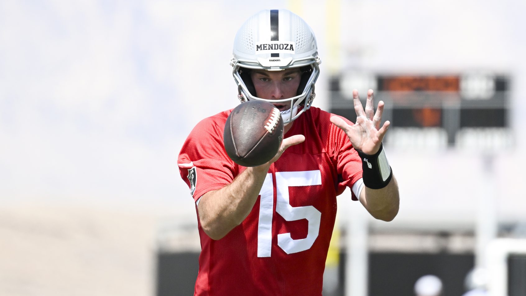 Las Vegas Raiders quarterback Fernando Mendoza practicing