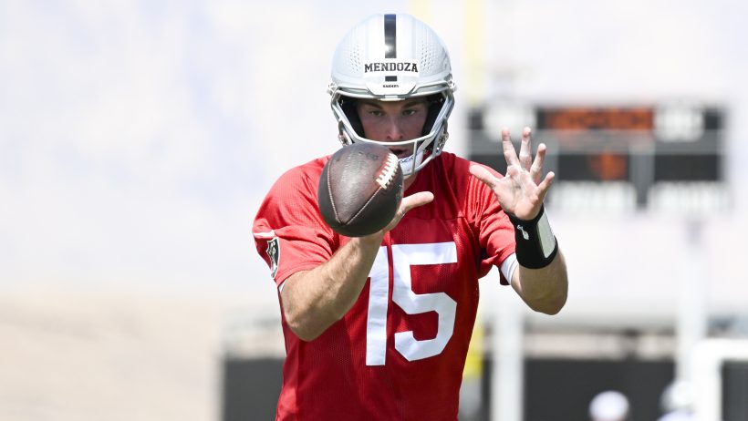 Las Vegas Raiders quarterback Fernando Mendoza practicing