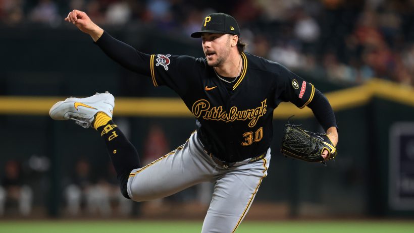 Paul Skenes throws a pitch